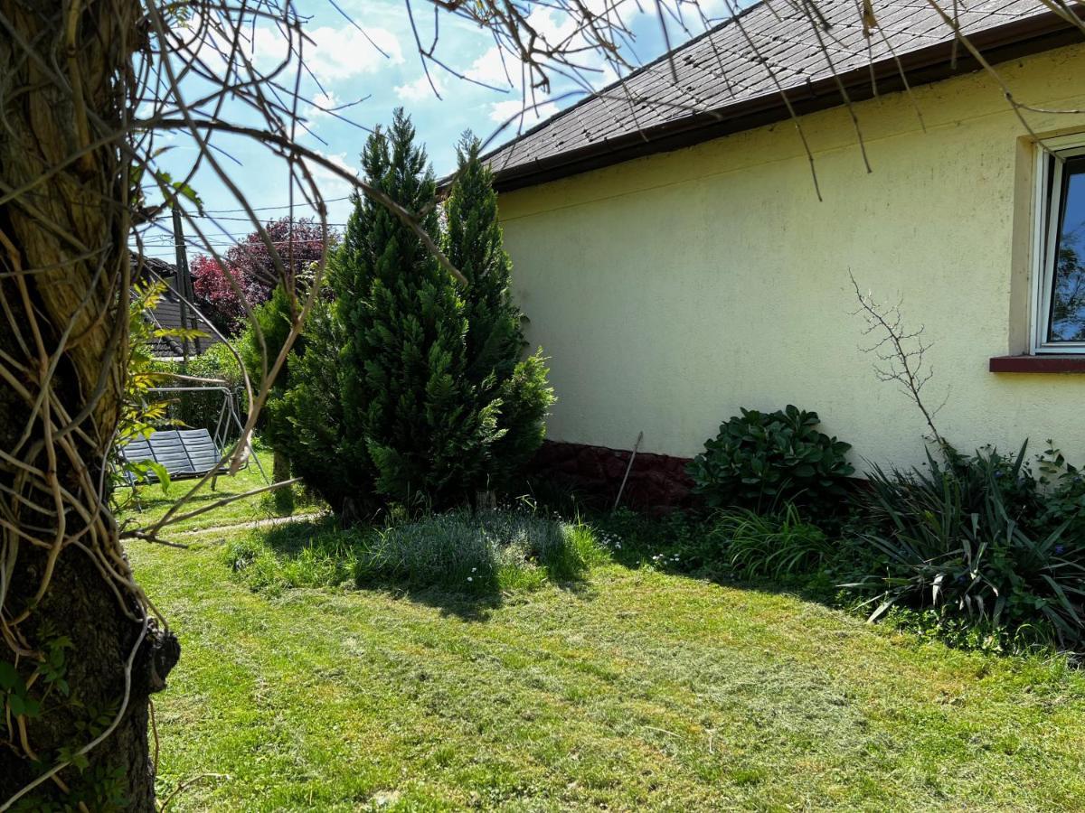 Csodakertes Kishaz Balatonfuzfon Eksteriør bilde