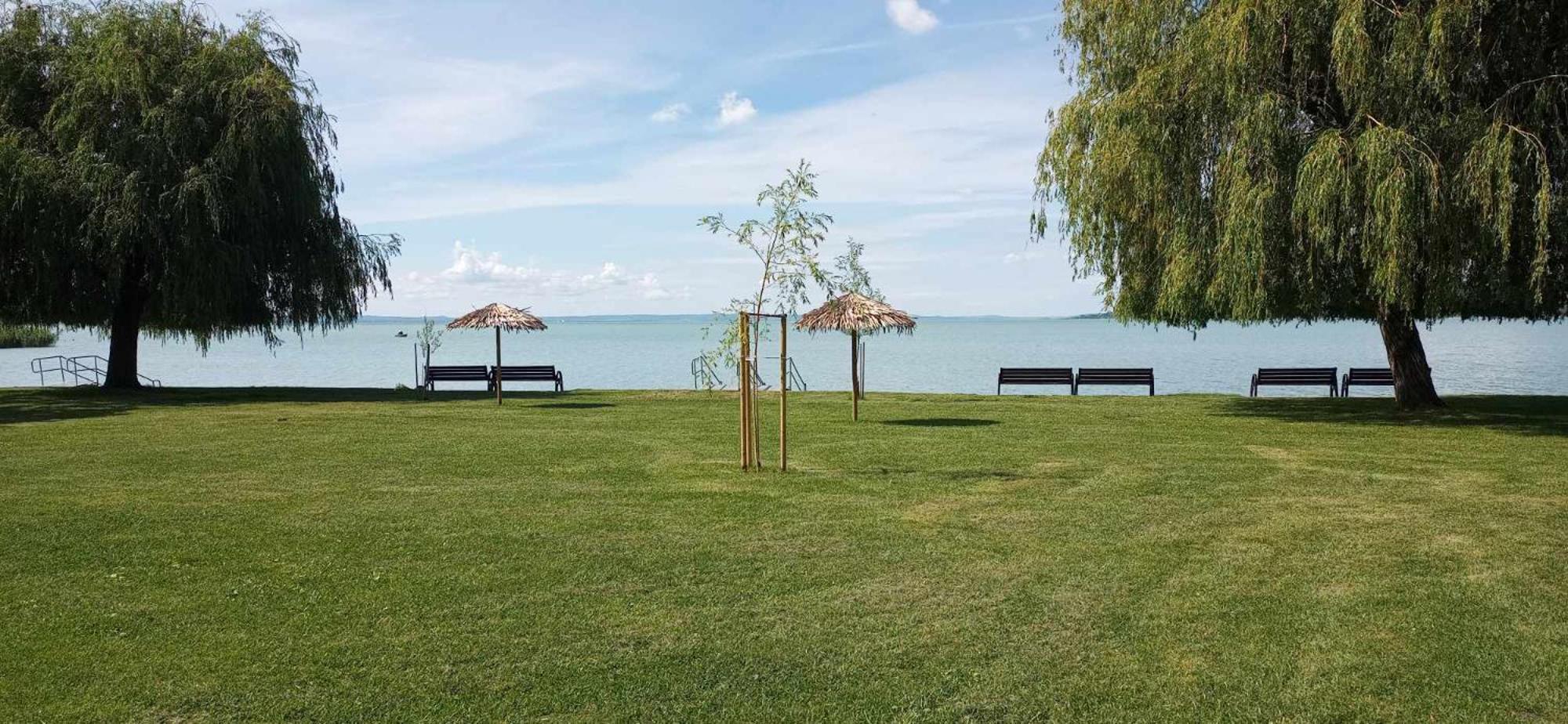 Csodakertes Kishaz Balatonfuzfon Eksteriør bilde